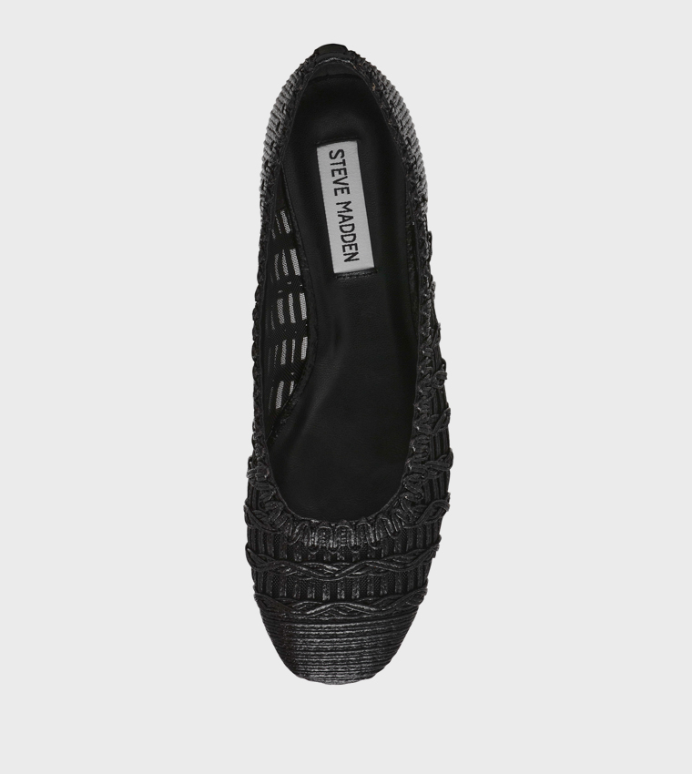 WARM-UP Textured Round Toe Ballerinas