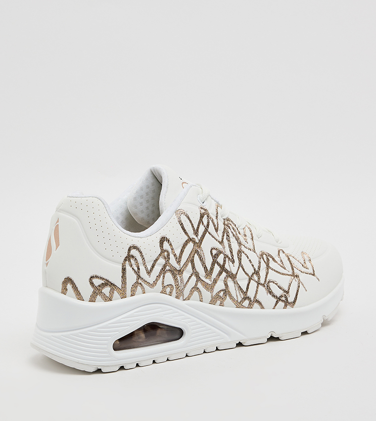 سنيكرز أونو مطرز 