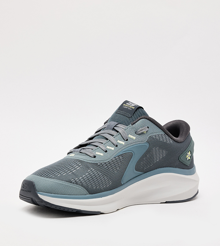 VERTEX Mesh Runner Sneakers