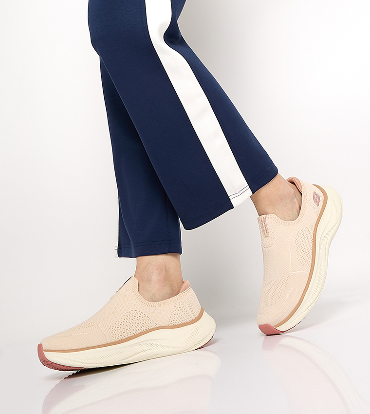 SKECH CLOUD Slip-On Shoes