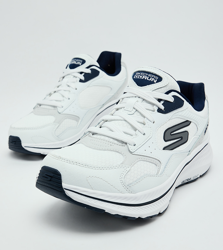 GO RUN CONSISTENT 2.0 Lace-Up Shoes