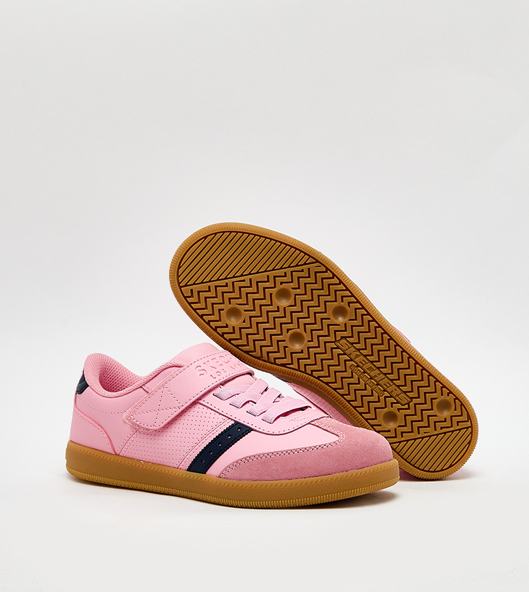 ZINGER STREET Velcro Closure Shoes
