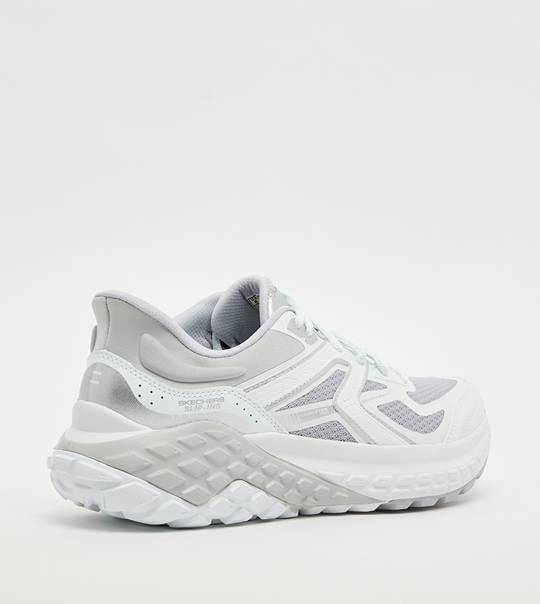 MONSTER EVO Running Shoes
