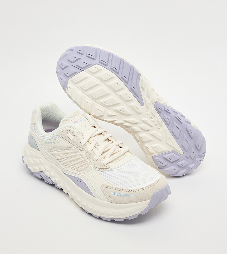 حذاء جري مونستر ايفو