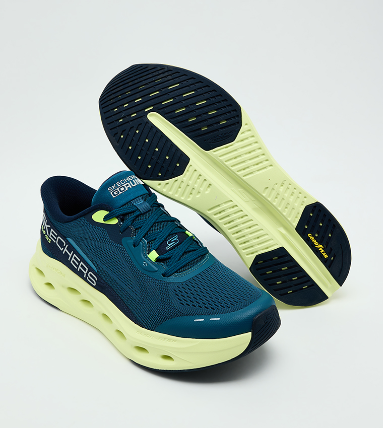 MAX CUSHIONING GLIDE-STEP Lace-Up Running Shoes