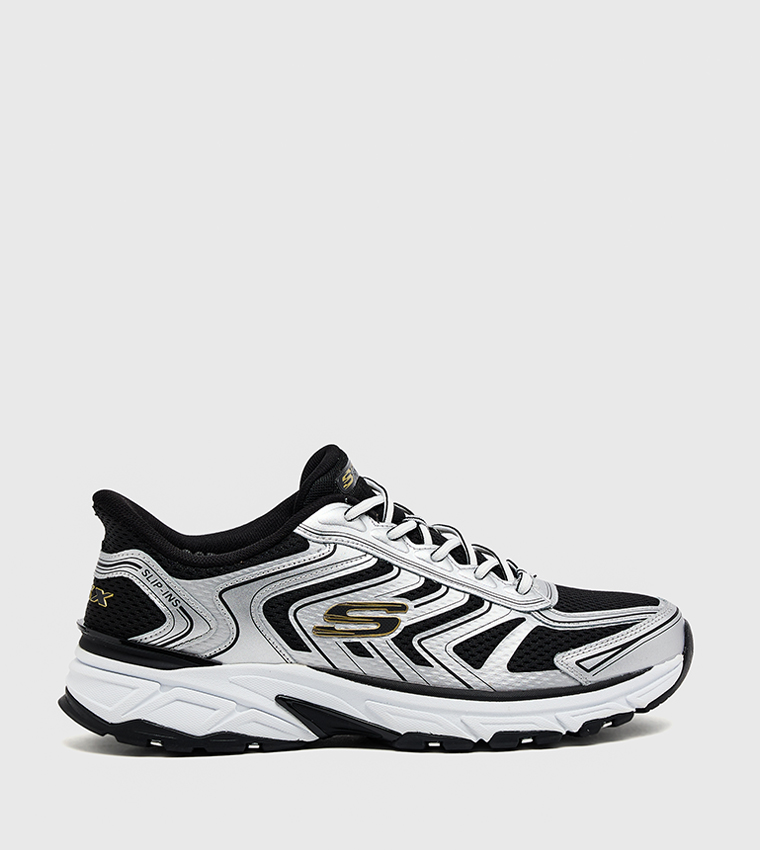 STAMINA Lace-Up Running Shoes