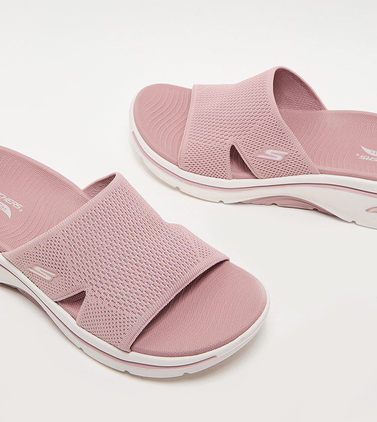 GO WALK ARCH FIT 2.0 Sandals