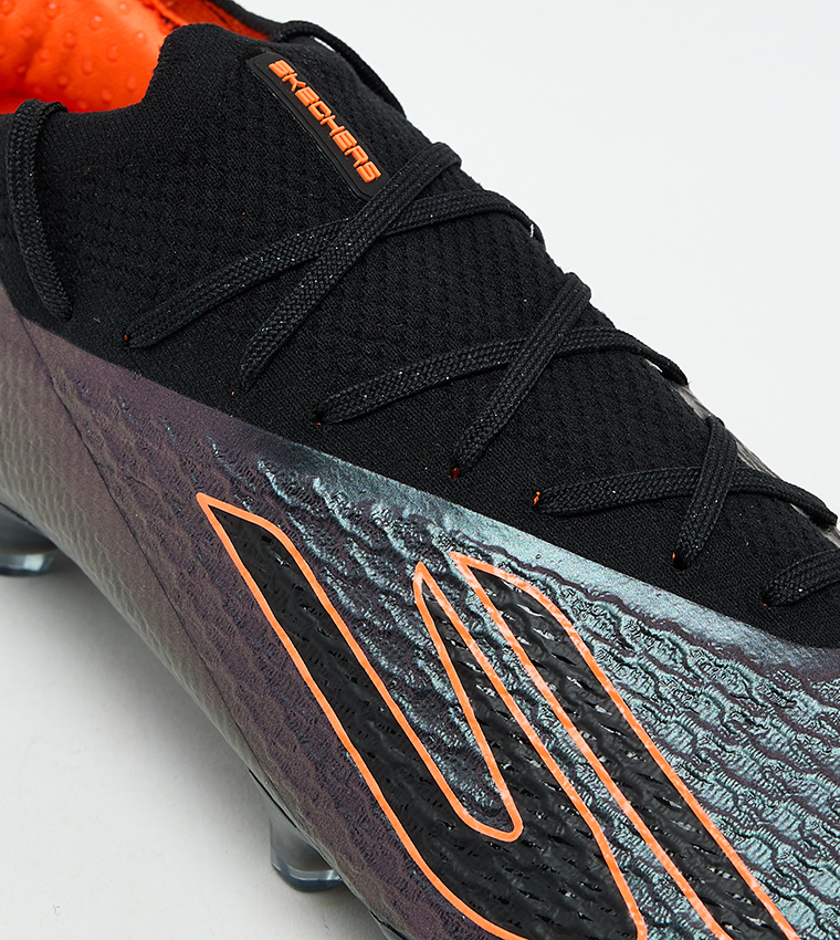 SKX 01 Textured Football Shoes