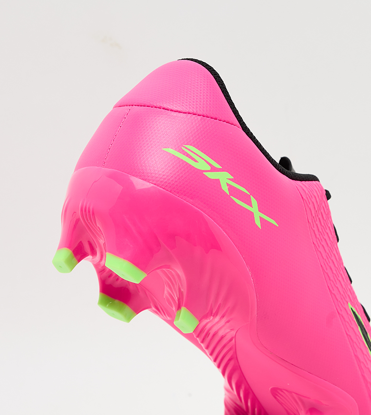 CLUB MG Textured Football Shoes