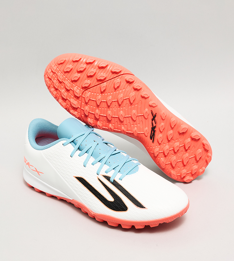 CLUB TF Football Shoes