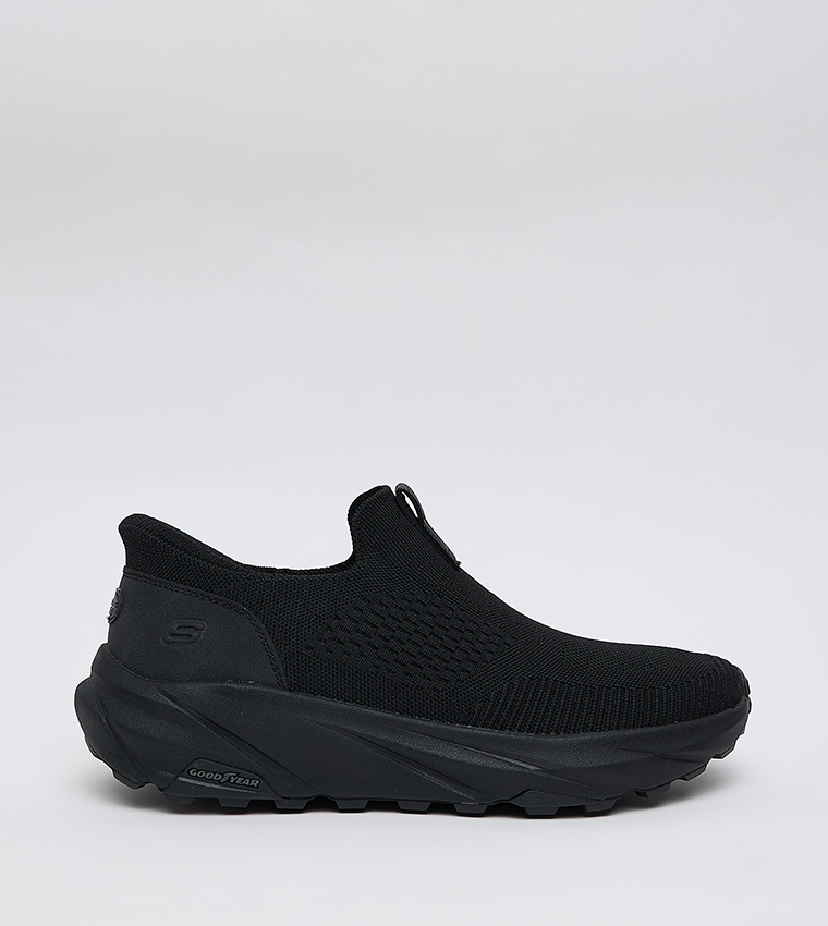 CONNER Round Toe Slip-On Shoes