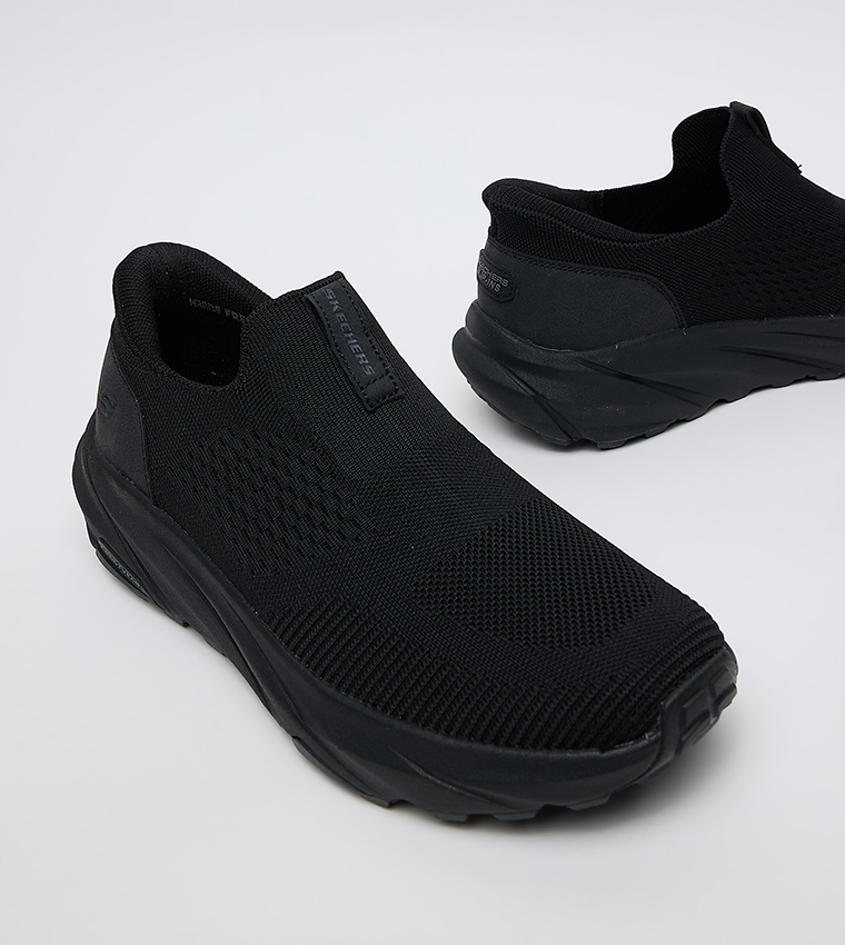 CONNER Round Toe Slip-On Shoes