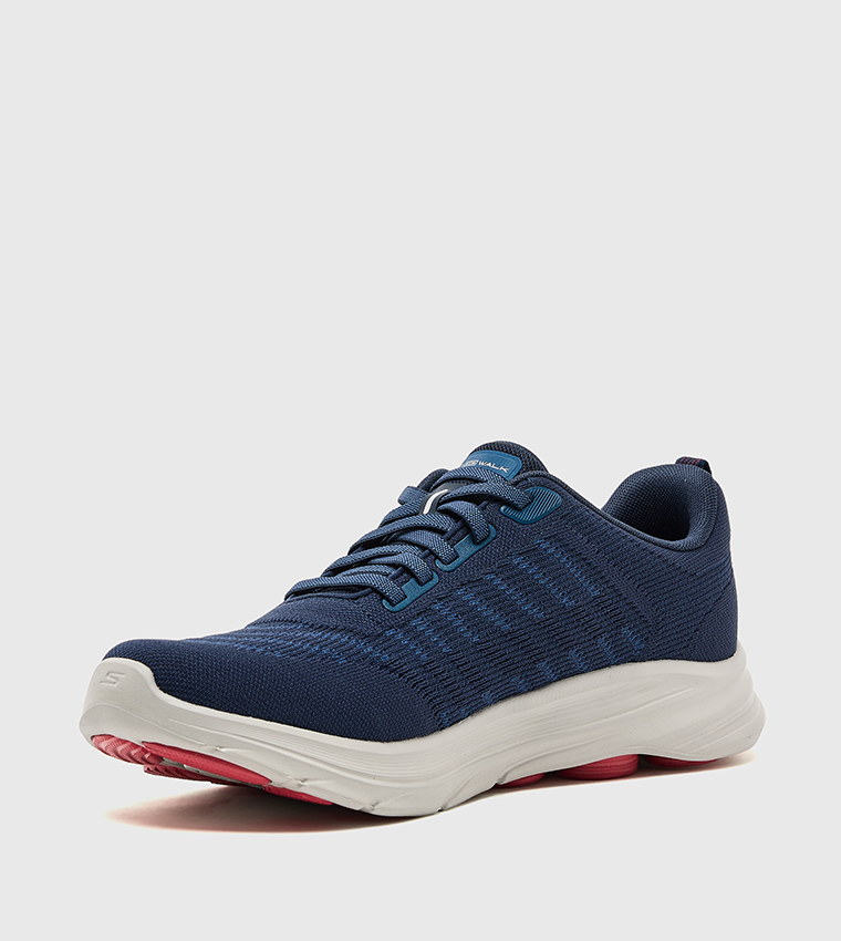 GO WALK 8 Running Shoes