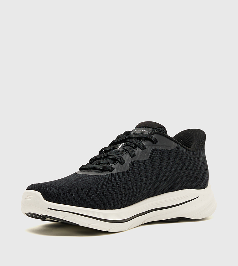 GO WALK 8 Running Shoes