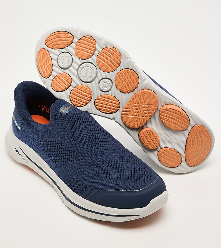 GO WALK 8 Slip-On Shoes