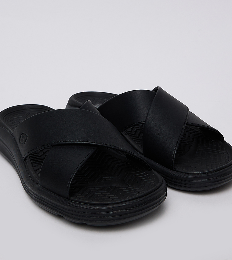 PROVEN SD Criss-Cross Casual Sandals