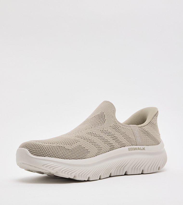 GO WALK MAX CUSHIONING HYPER BURST Shoes