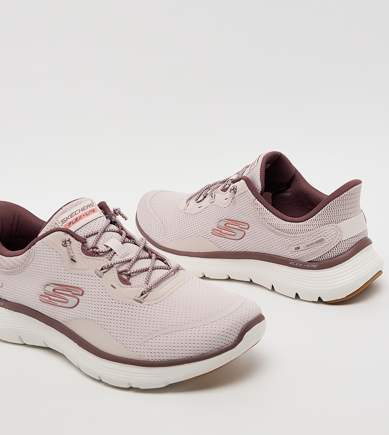 FLEX APPEAL 5.0 Slip-On Shoes