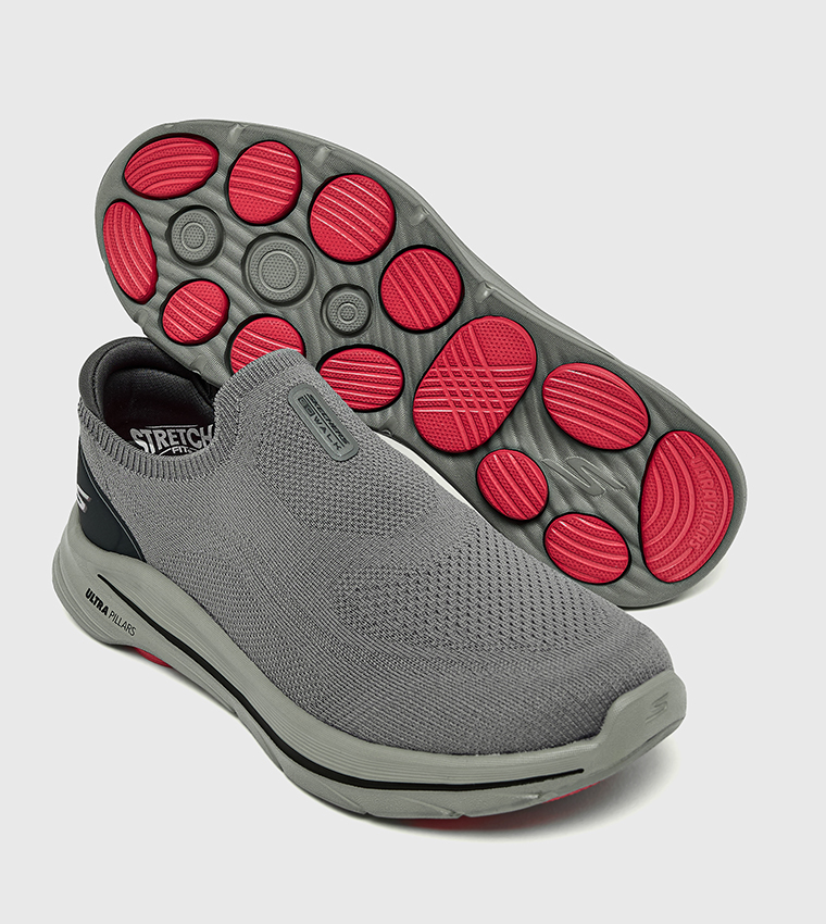 GO WALK 8 Slip-On Shoes