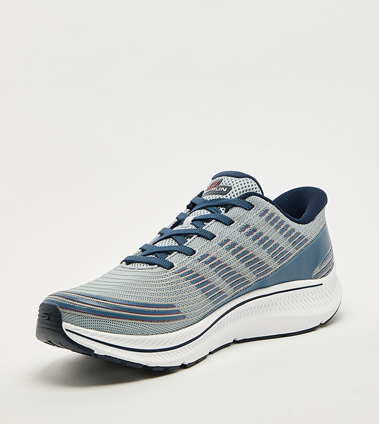 GO RUN CONSISTENT 2.0 Textured Lace-Up Shoes