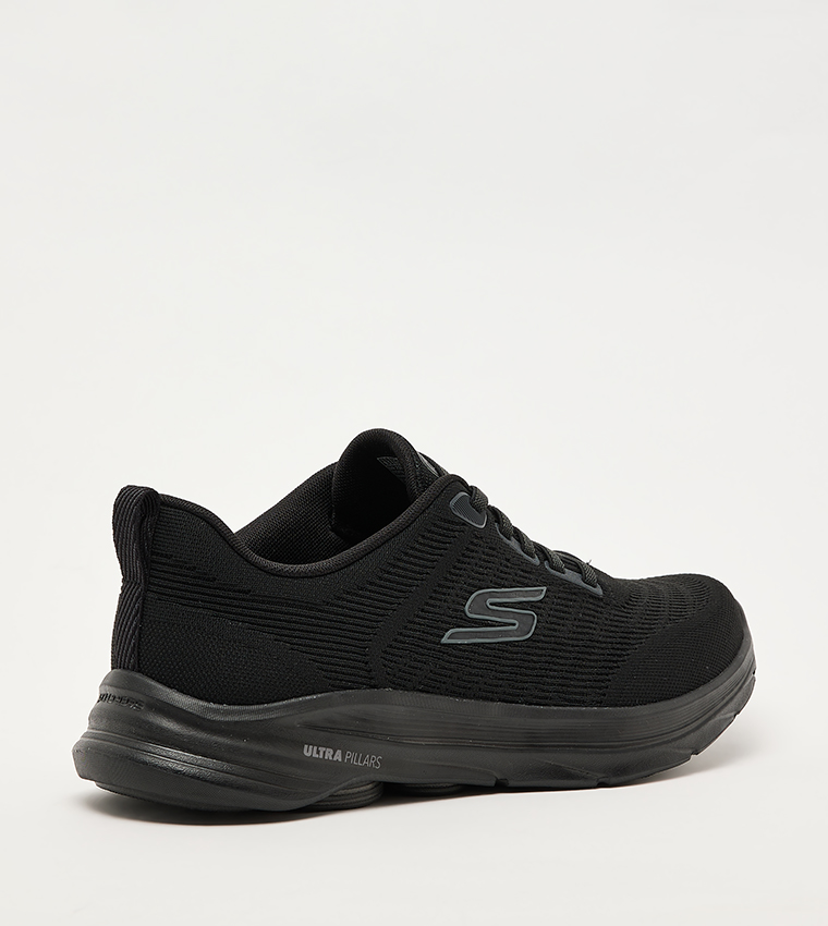 GO WALK 8 Running Shoes