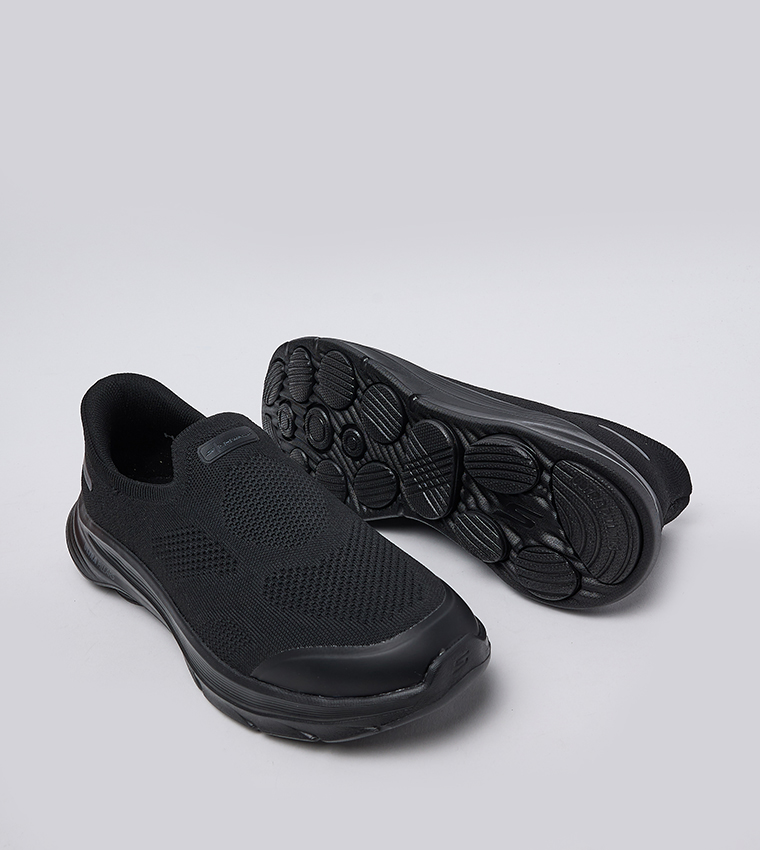 GO WALK 8 Slip-On Shoes