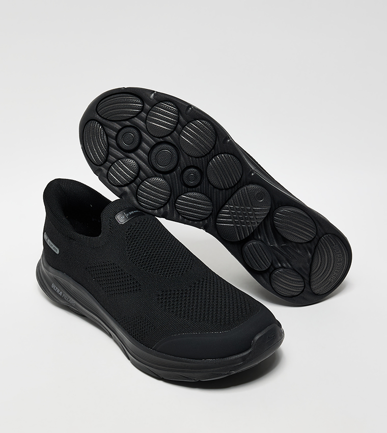 GO WALK 8 Slip-On Shoes