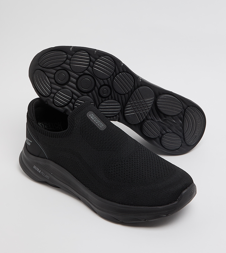 GO WALK 8 Slip-On Shoes