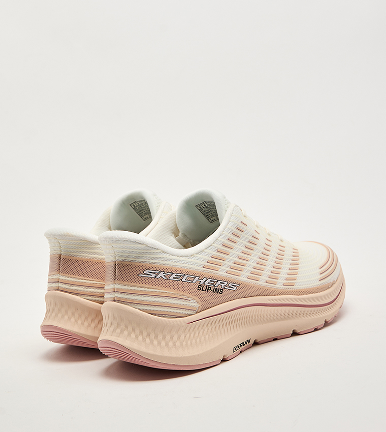GO RUN CONSISTENT 2.0 Lace-Up Shoes