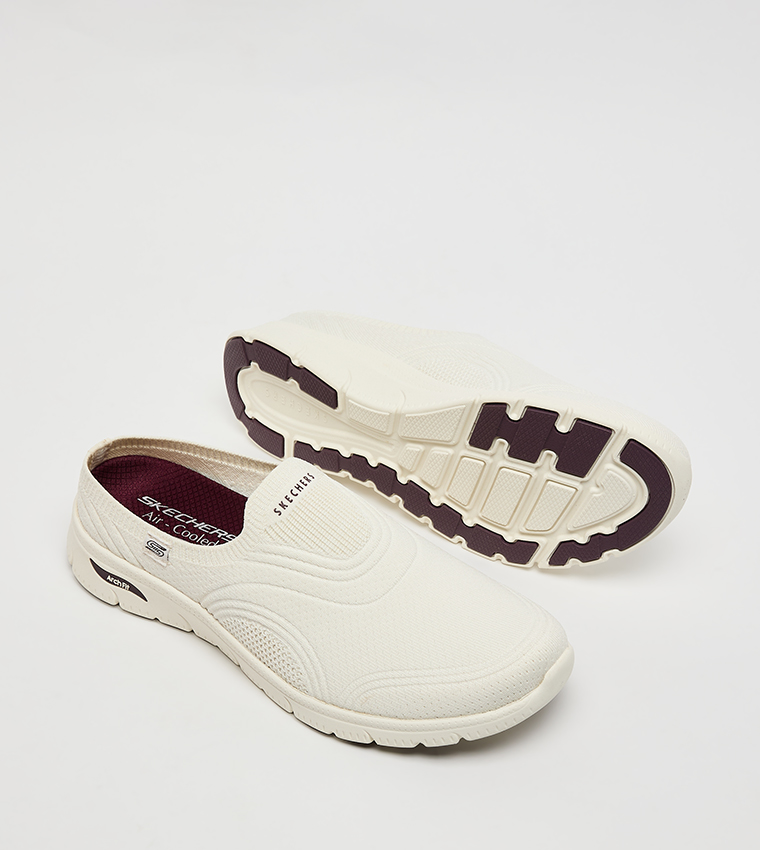 ARCH FIT REFINE 2.0 Mule Shoes