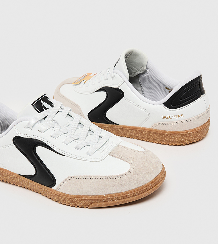 HOTSHOT Lace-Up Sneakers