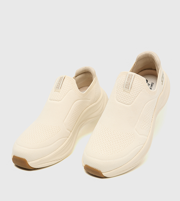 SKECH CLOUD Slip-On Shoes