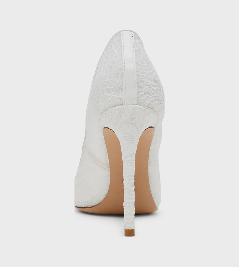 THRIVE-LM Lace-Trim Pumps