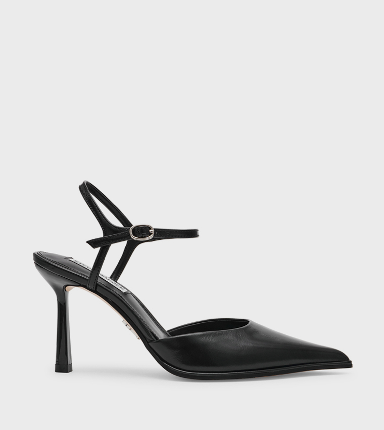 DAREDEVIL Ankle Strap Pumps