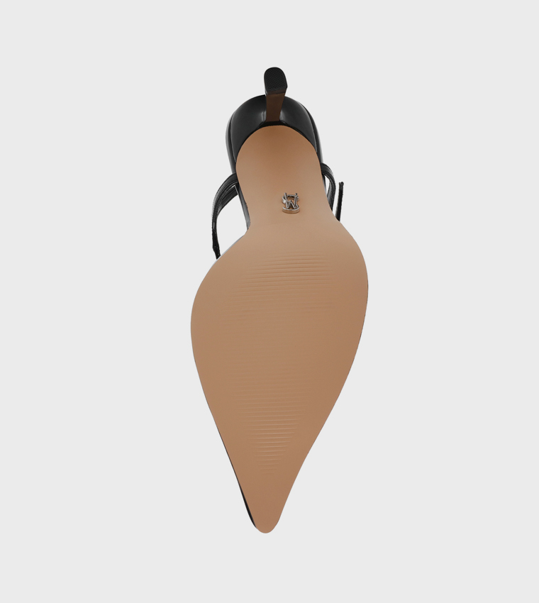 DAREDEVIL Ankle Strap Pumps