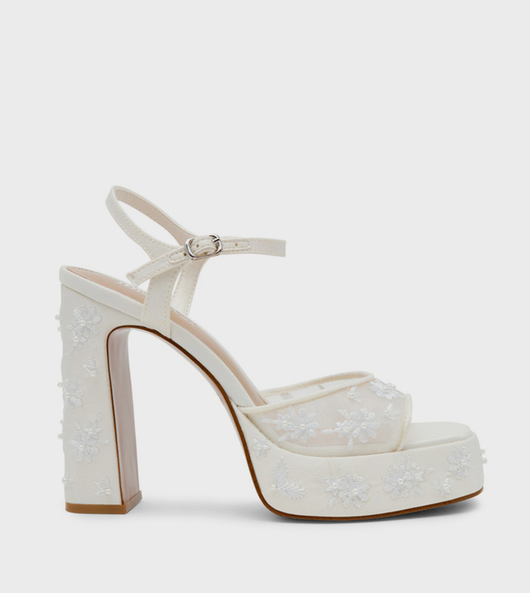 LIANDRA Embroidered Platform Heel Sandals