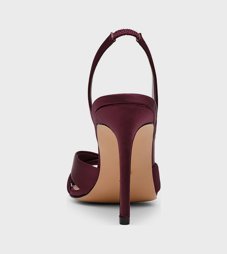 TROPHIES Solid Slingback Heeled Sandals