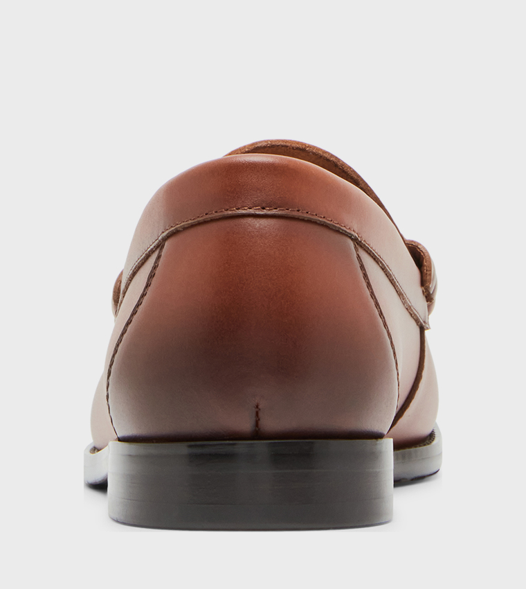 ABBELL Slip-On Loafers