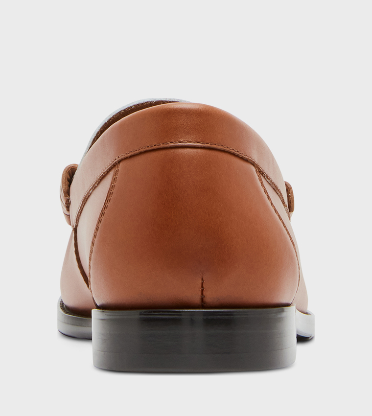 ABBELL Slip-On Loafers