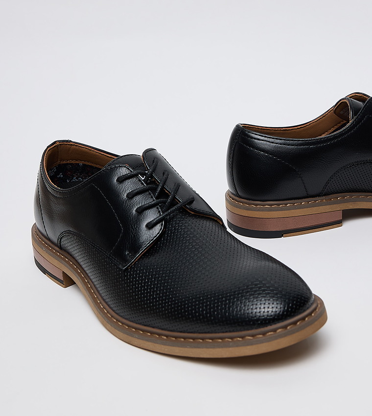EVESTER Textured Lace-Up Formal Shoes