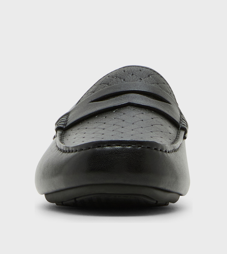 KRISTON Textured Round Toe Loafers