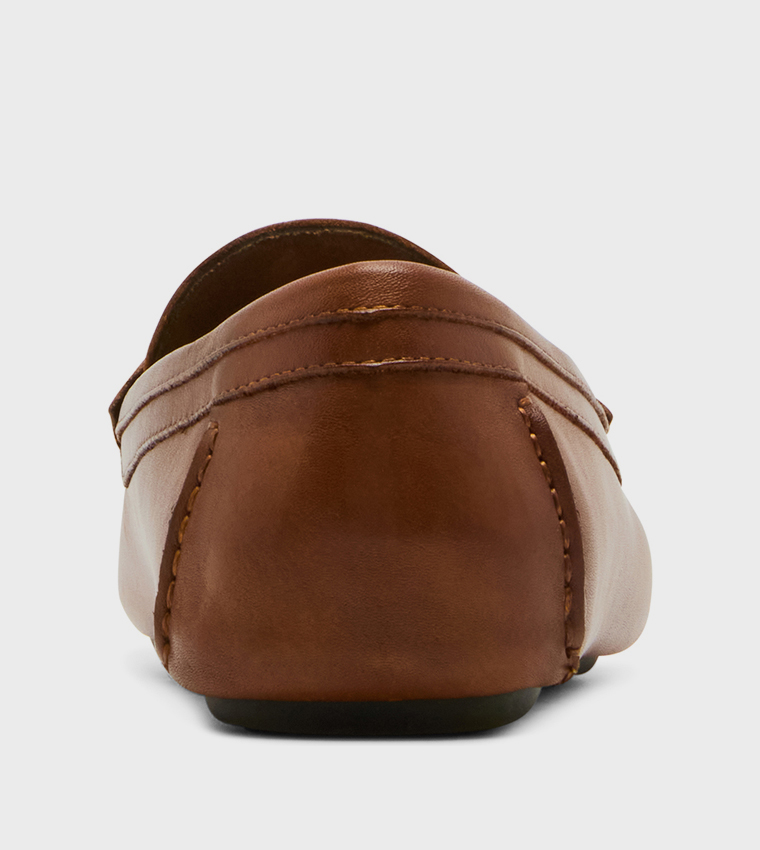 KRISTON Textured Round Toe Loafers