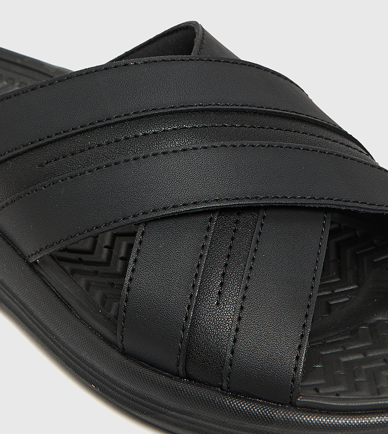 SARGO Open Toe Crossover Leather Sandals