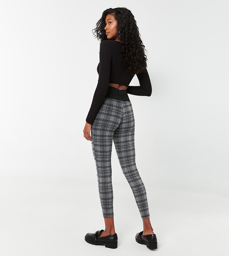 Ardene Plaid High Waist Leggings in Grey, Size