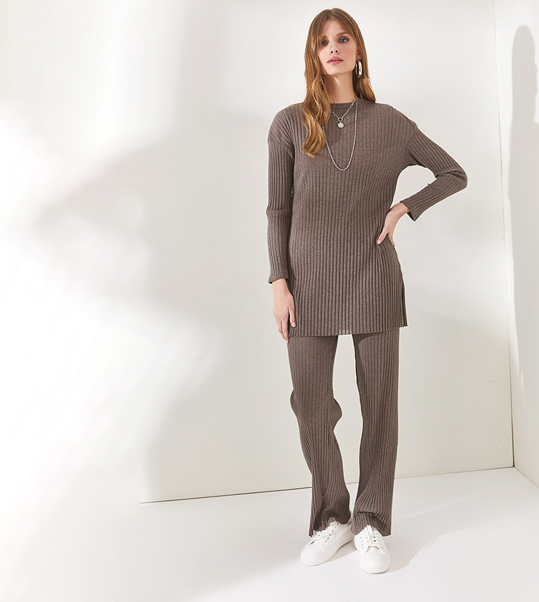 Buy Olalook Ribbed Long Sleeves Tunic And Bottom Set In Brown