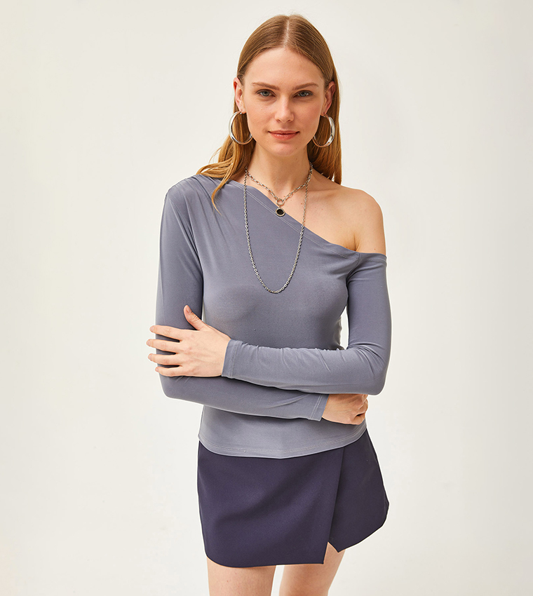 Buy Olalook Solid One Shoulder Top In Grey | 6thstreet Kuwait