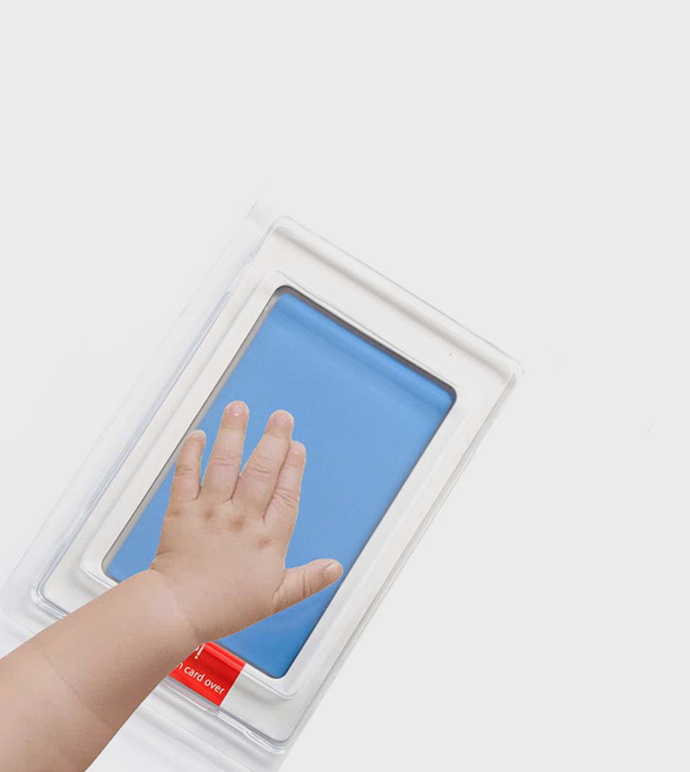 Fingerprint with Two Imprint Cards