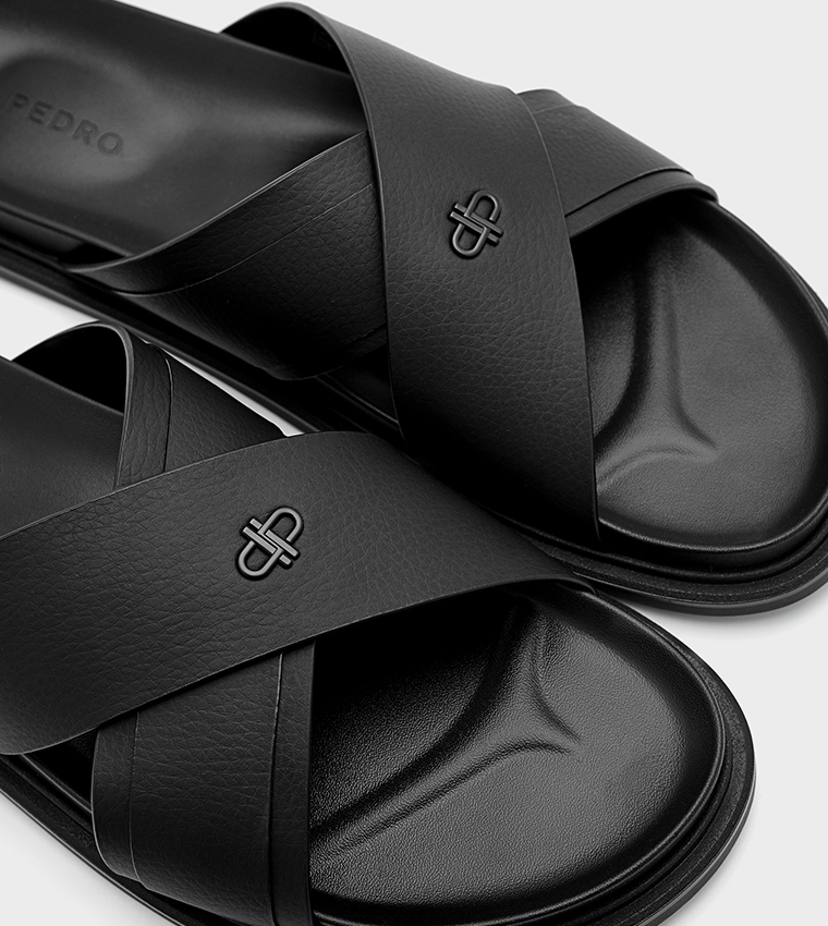 ICON Criss-Cross Strap Comfort Sandals