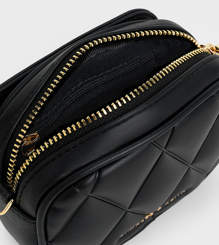 ARWEN Quilted Crossbody Bag