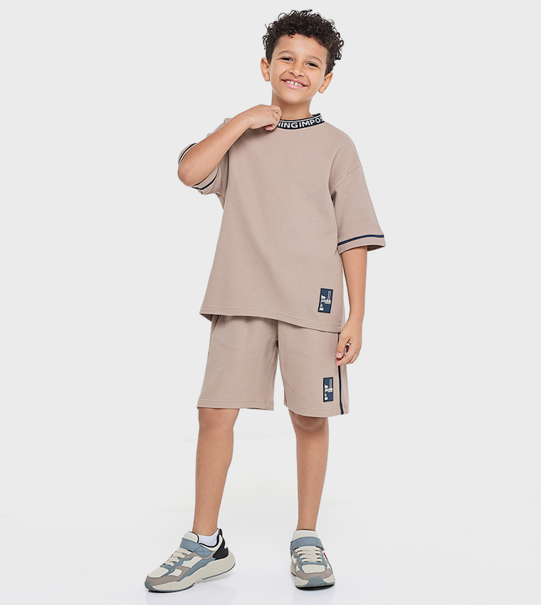 Textured Crew Neck T-Shirt and Shorts Set